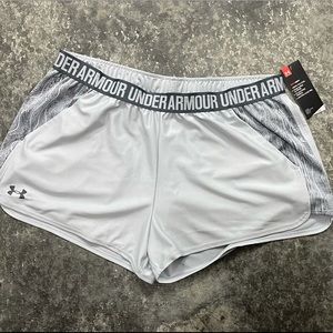 Under Armour Play Up Shorts w/ Pockets
